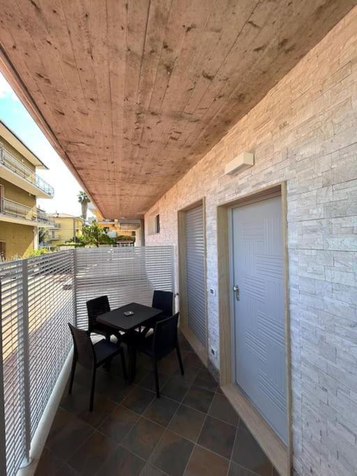 Casa Vacanze Lui Сан-Бенедетто-дель-Тронто Екстер'єр фото
